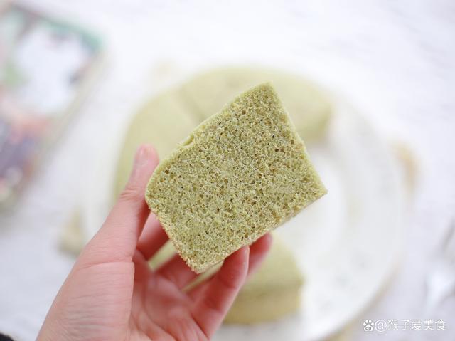 松软好吃的蛋糕成功率更高美味不上火AYX爱游戏APP不用烤箱也能做出(图3)