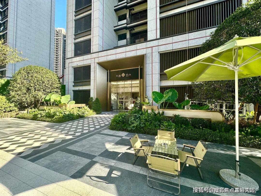 售中心 - 环境户型价格地址楼盘详情配套电话交房时间配套电话交房时间爱游戏(ayx)中国网站静安玺樾 (售楼处) 首页 - 静安玺樾销(图4)